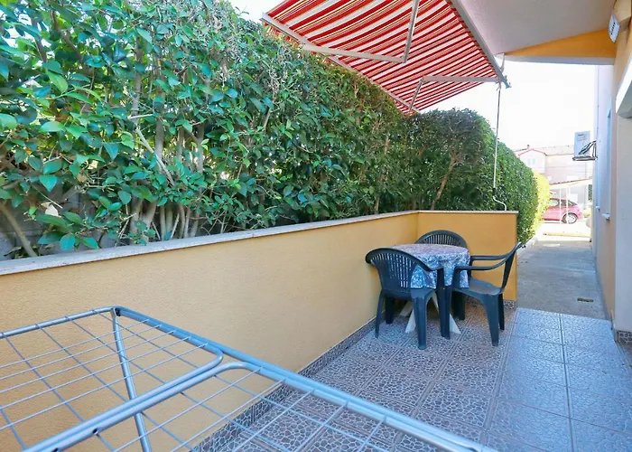 Apartment My Place Biograd Weißenburg